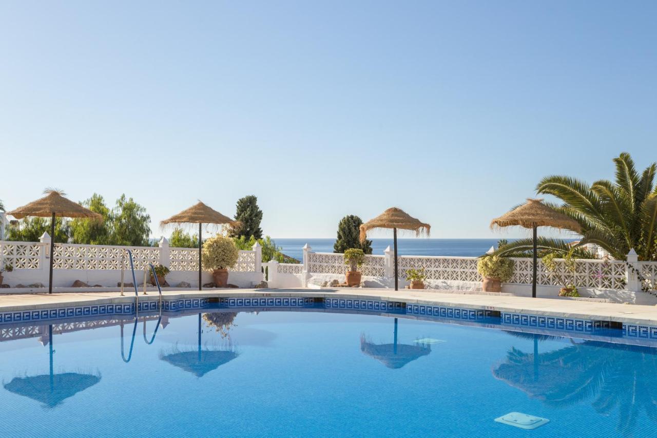 Апартаменти Capistrano Playa Нерха Екстер'єр фото